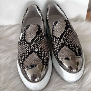 Miu Miu Snake Print Leather Metal  Cap Toe Platform  Loafers